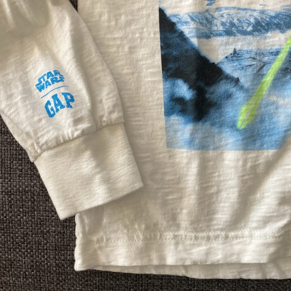 ⭐️ GAP Kids Star Wars 100% Organic Cotton Long Sleeve Graphic Tee, Boys S X-Wing